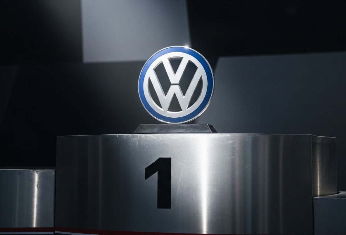 VW zurück auf Platz1 beim Automotive Innovations Report
